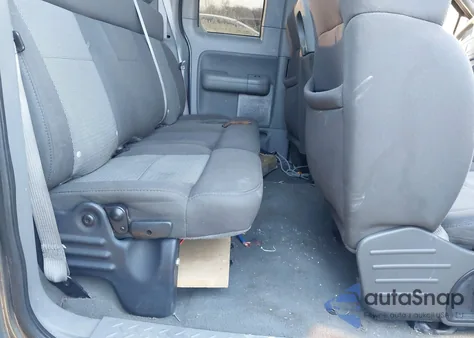 2006 Ford F-150 Stx/Xl/Xlt z USA, uszkodzony, nr VIN 1FTRX14W56KA66760